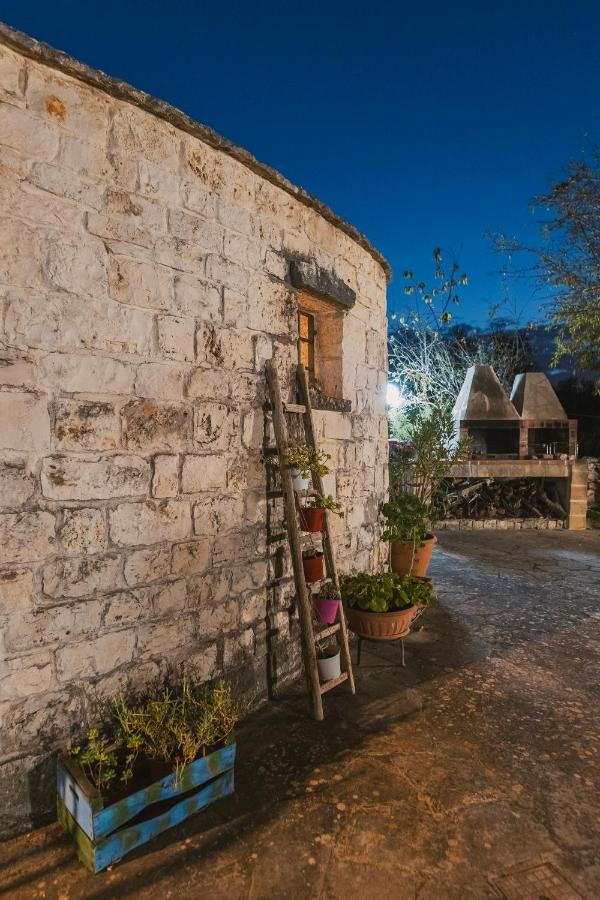 Trulli Country House Carla'S Secret Castellana Grotte Bagian luar foto